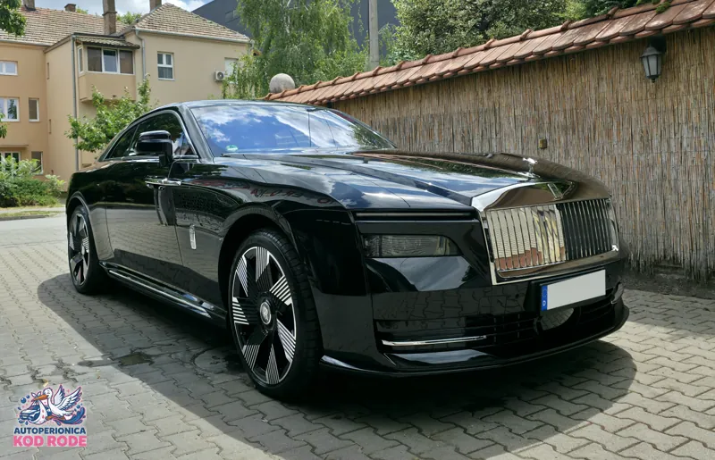 Rolls-Royce posle pranja i poliranja, Šabac