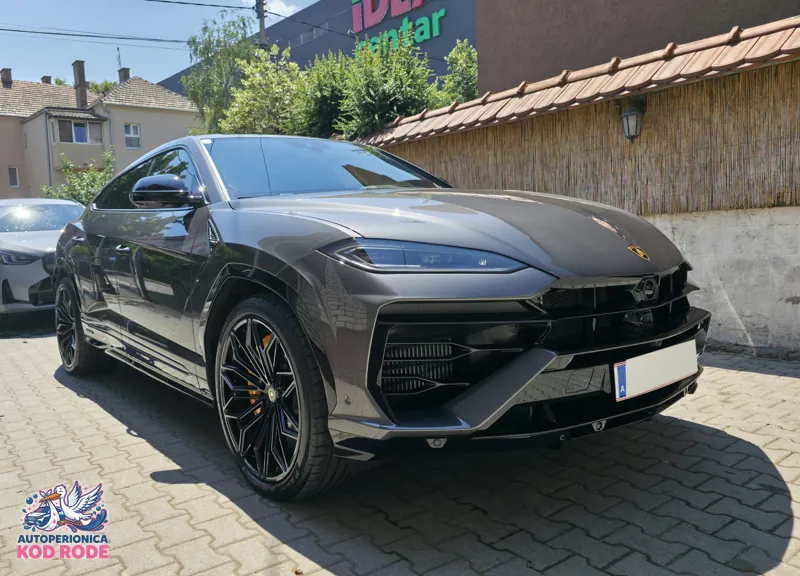 Lamborghini Urus posle pranja i poliranja, Šabac