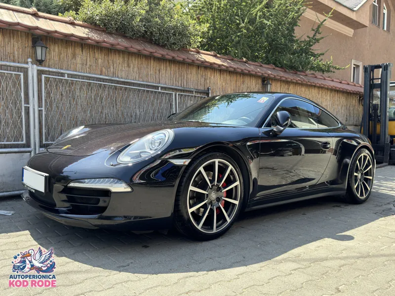 Porsche 911 posle kompletnog pranja, Šabac